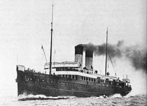 passenger liner / merchant ship